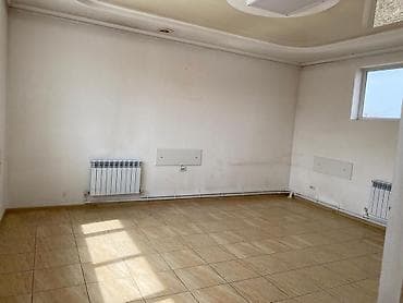 red center: 🔥Сдаётся помещение на Матросова 66 пересекает Суванбердиева. 3 — 6