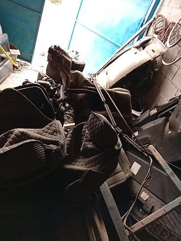 авто диски: Автозапчасти от машины Ауди А6 есть шины оригинальные 3штуки дверь 3 — 6