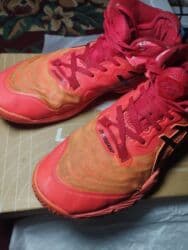 обувь больших размеров бишкек: Мужские кроссовки, 42, Asics, Б/у, цвет - Красный, Бесплатная доставка — 2