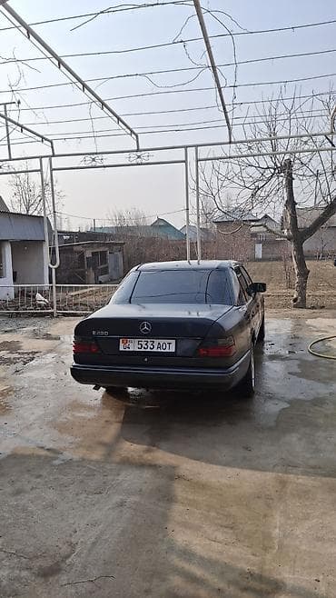 sprinter 2 9: Mercedes-Benz E-Class: 1988 г., Седан — 7