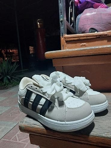 трико борцовский: Кроссовки GLO BULI, размер 36 - Цвет: белый, вставками и черными — 1