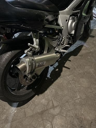 эндуро bse: Спортбайк Yamaha, 600 куб. см, Бензин, Взрослый — 3