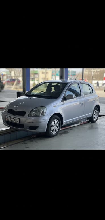 Toyota Vitz / Platz / Yaris / Echo: 2003 г., 1.3 л, Автомат, Бензин, Хэтчбэк
