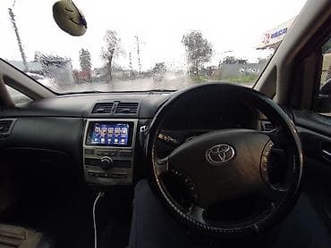ipsum: Toyota Ipsum: 2003 г., Минивэн — 6