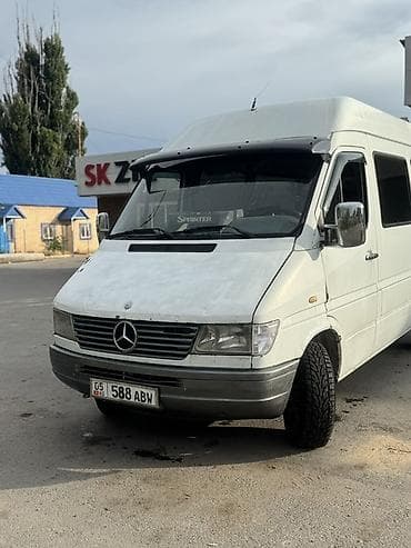 210 cdi: Легкий грузовик, Mercedes-Benz, Стандарт, Б/у — 10