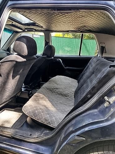 Продажа авто: Volkswagen Golf: 1993 г., Механика, Бензин, Хэтчбэк — 7