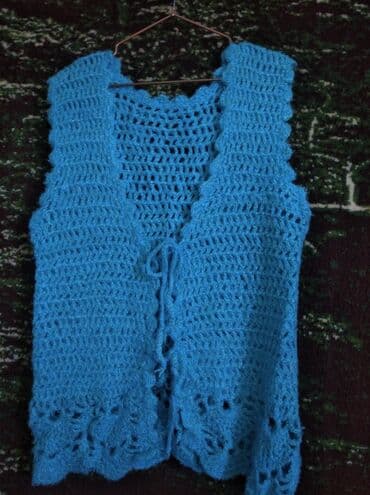 теннисный юбка: Продаётся вязанная двойка, желтка и юбка. Цвет синий — 2