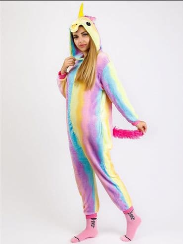 одежды для новорожденных: 1. Кигуруми (пижама) Радужный Единорог на девушку. Рост до 165, размер — 3