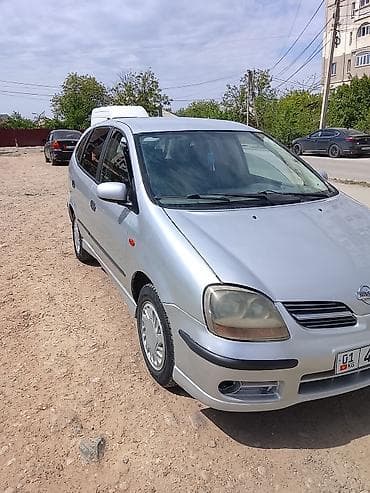 Nissan Tino: 2001 г., 2 л, Автомат, Бензин, Хэтчбэк