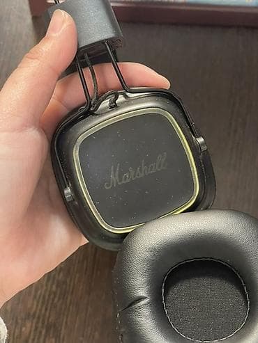 samsung а32: Беспроводные накладные наушники Marshall - Форм‑фактор: накладные — 4