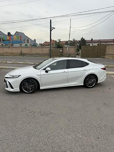 атего 19 5: Toyota Camry: 2024 г., 2.5 л, Вариатор, Гибрид, Седан — 5