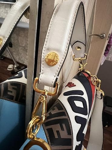 apple wallet: Классическая сумка, Fendi, Женские, Б/у — 4