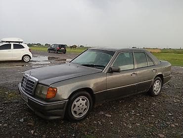 124 мерс бак: Mercedes-Benz W124: 1991 г., 2.3 л, Кол менен иштөөчү, Бензин, Седан — 2