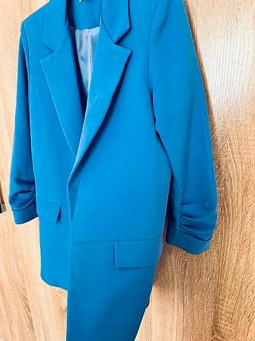 Жеке буюмдар: Шикарный пиджак красивого цвета, выделитесь из массы серых и черных — 3