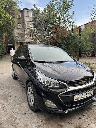 wuling mini ev: Chevrolet Spark: 2021 г., Автомат, Бензин, Хэтчбэк — 3