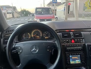e 55 amg: Mercedes-Benz E-Class: 2000 г., 3.2 л, Автомат, Дизель, Универсал — 1