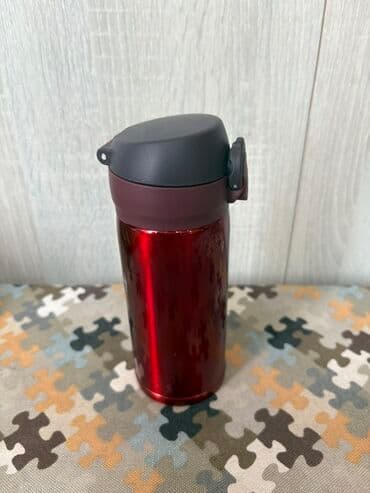 кружка металлическая: Компактный термос-кружка из нержавеющей стали с откидной крышкой — 1