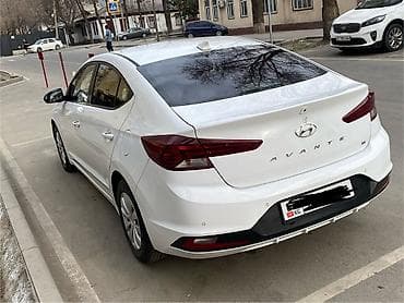 Транспорт: Hyundai Avante: 2019 г., 1.6 л, Автомат, Бензин, Седан — 9