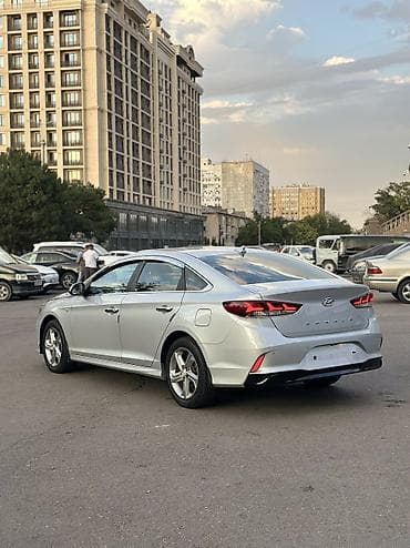 Продажа авто: Hyundai Sonata: 2022 г., 2 л, Автомат, Газ, Седан — 6