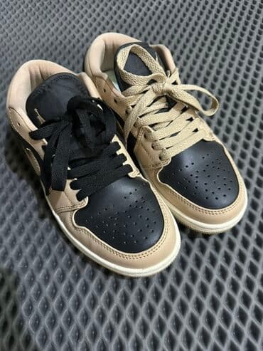 Продам кроссовки Jordan 1 Low Состояние отличное, надевались всего