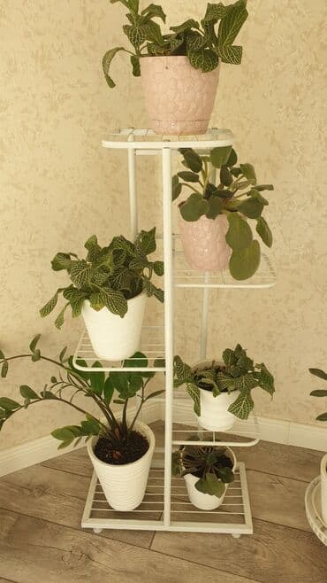 Подставка для цветов