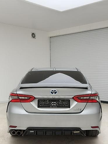 Унаа сатуу: Toyota Camry: 2021 г., 2.5 л, Гибрид, Седан — 6