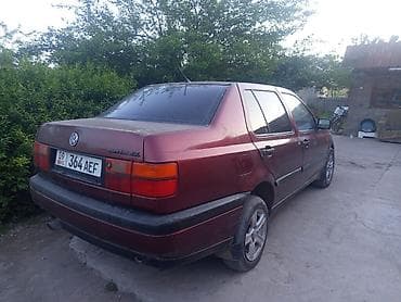 transporter multivan: Volkswagen Vento: 1994 г., 1.8 л, Ручные, Бензин, Седан — 2
