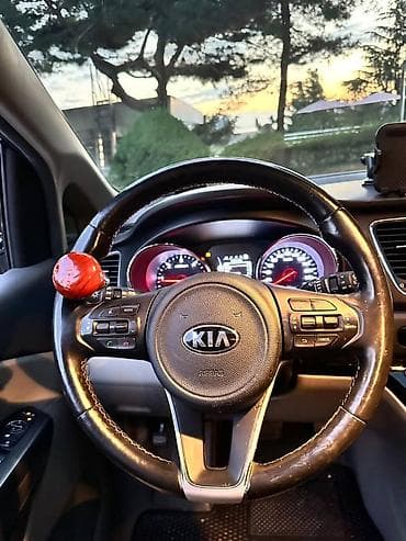 киа минивен: Kia Carnival: 2018 г., 2.2 л, Автомат, Дизель, Минивэн — 7