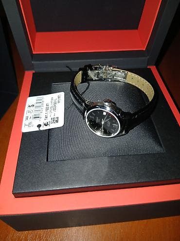 Личные вещи: Классические часы часы, Tissot, Швейцария, Водонепроницаемые, Женские, Новый — 3