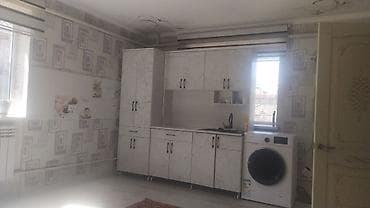 solutions elementary: Кухонный гарнитур в современном стиле с фасадами «под мрамор» — 1