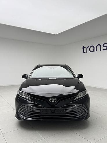 camry: Toyota Camry: 2018 г., 2.5 л, Бензин, Седан — 4