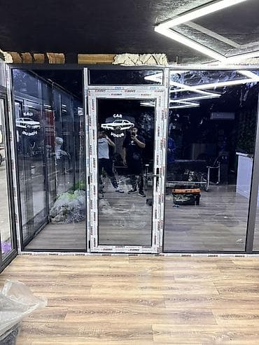 продам пленку для теплиц: Алюминиевая витражная перегородка с дверью алюминий окна двери на — 1