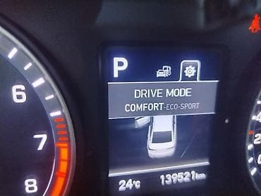 буд е 2: Hyundai Sonata: 2017 г., 2 л, Автомат, Газ, Седан — 4