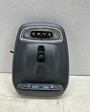 second hand: Салонное освещение Volvo 2019 г., Б/у, Оригинал — 1