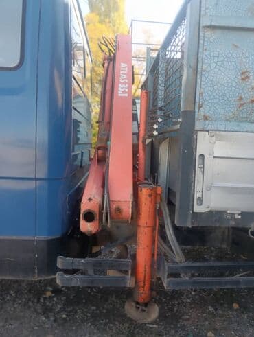 задние стопы на фуру: Легкий грузовик, Mercedes-Benz — 6