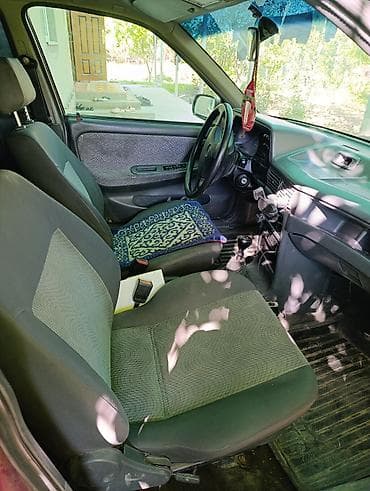 авто парк бишкек: Daewoo Nexia: 2006 г., 1.6 л, Кол менен иштөөчү, Бензин, Седан — 2