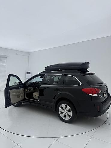 Subaru Outback: 2010 г., 2.5 л, Вариатор, Газ, Универсал — 4