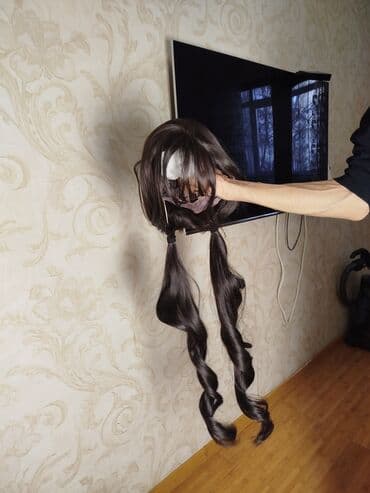 купить волосы на заколках: Парик тёмно-каштановый, длинный, волнистый. - Длина: приблизительно — 3