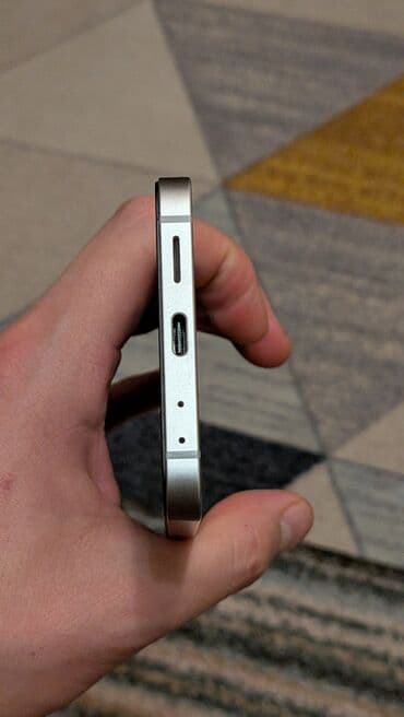 Ковролин: Samsung Galaxy Z Flip 5, цвет - Серебристый — 6