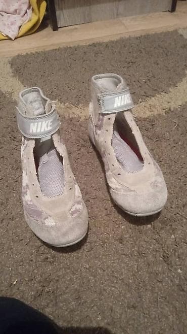 утяжелители жилет: Мужские кроссовки, 36.5, Nike, Б/у, цвет - Серый, Самовывоз — 4