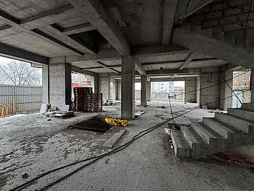 Продажа бутиков: Продаётся коммерческое помещение Район Дэн Сяопина — первая линия СК — 7