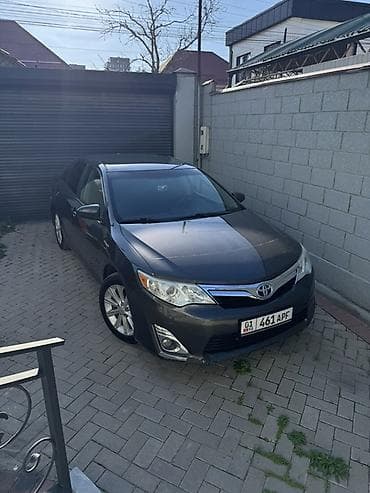 Toyota Camry: 2014 г., 2.5 л, Автомат, Гибрид, Седан