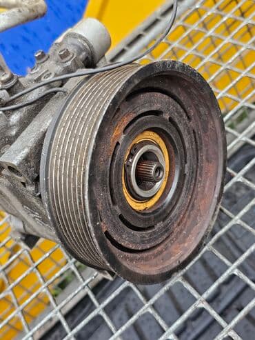 промышленный компрессор: Компрессор Mazda 2005 г., Б/у, Оригинал, Германия — 9