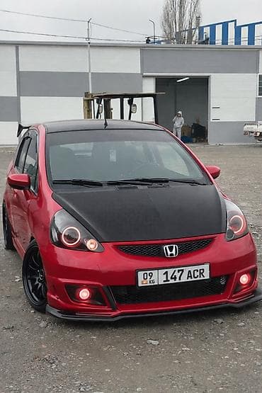 Honda: Honda Fit: 2008 г., 1.5 л, Вариатор, Бензин, Хэтчбэк — 2