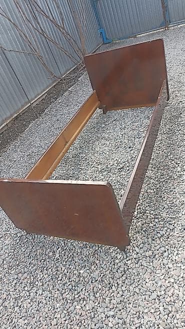 Балдар эмереги: Продаю кровать односпальная без матраса,из дерева. длинна 1м96см — 3