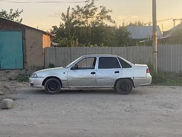 Daewoo Nexia: 2008 г., 1.6 л, Механика, Бензин, Седан — 5