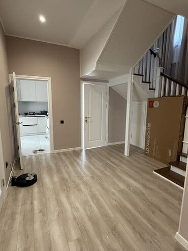 дордой дом: Үй, 200 кв. м, 7 бөлмө, Менчик ээси, Евро оңдоо — 25