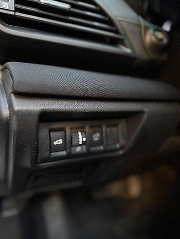 люки крыши: Subaru : 2020 г., Автомат — 8