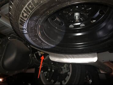 б у шины для грузовиков: Колеса в сборе 245 / 70 / R 17, Всесезонная, Новый, Запаска, Внедорожные (АТ/МТ), Железные, отверстий - 6 — 1