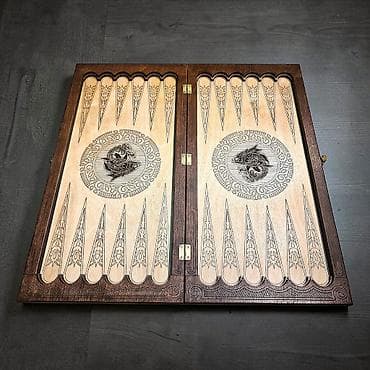 Нарды: Нарды "Royal Fish" c художественной гравировкой. - Техника оформления — 6